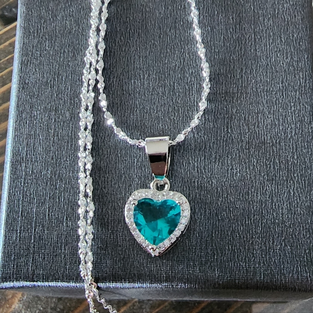 New 925 Sterling Silver Aquamarine Heart Pendant White Topaz accents necklace - Picture 1 of 11